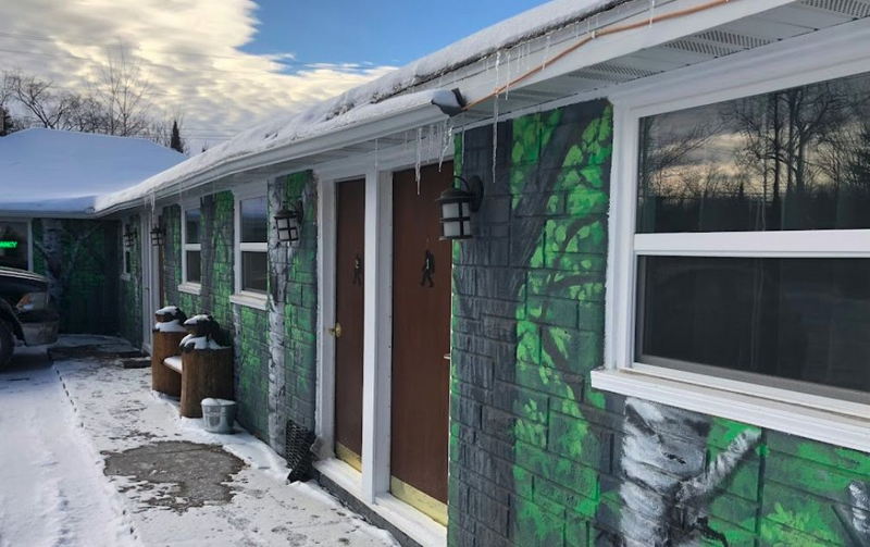 Bigfoot Hideaway Motel & Gift Shop - From Web Listing (newer photo)